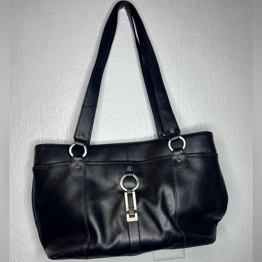 Etienne Aigner Black Leather Shoulder Bag with Silver Ring Hardware